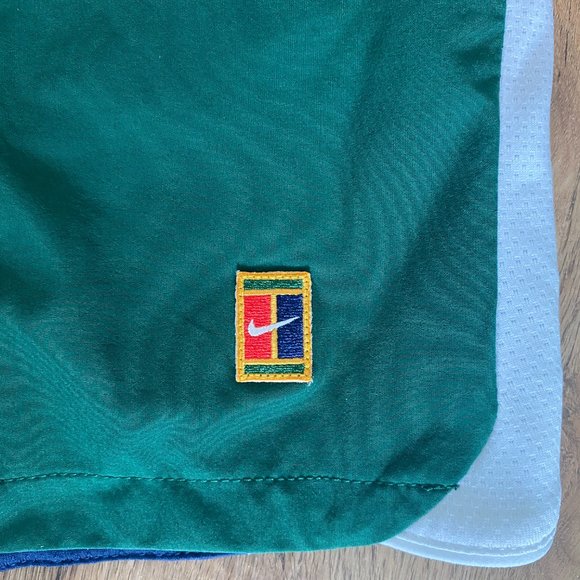 Nike dry-fit court shorts (2021 U.S open edition) - Picture 2 of 5